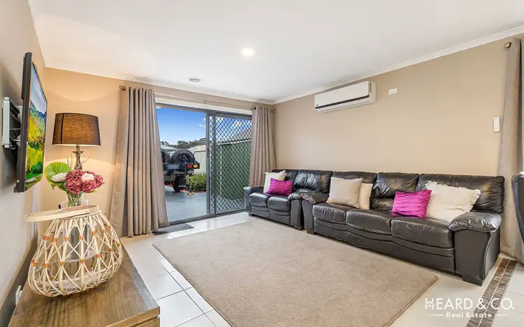 Fourth view of Homely house listing, 2/4-6 Greenview Circuit, Epsom VIC 3551