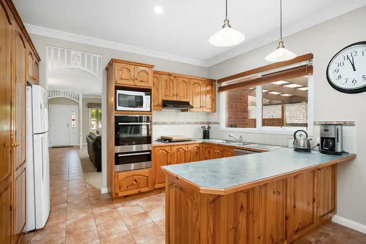 Fifth view of Homely house listing, 18 Balmoral Court, Frankston South VIC 3199