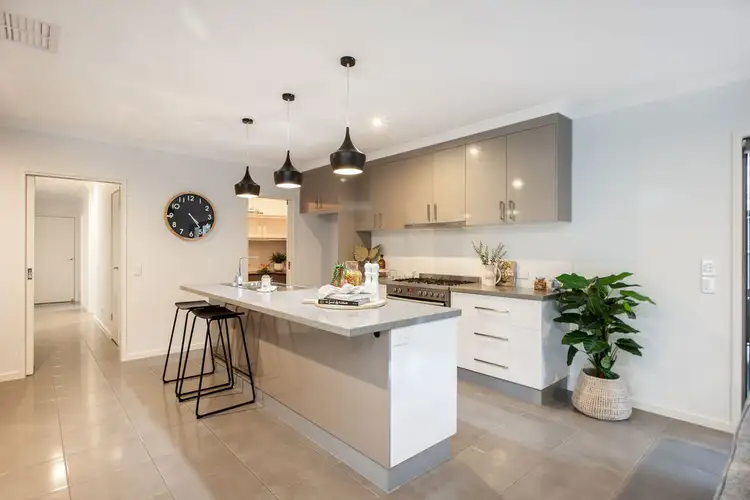 Fifth view of Homely house listing, 3 Norman Lindsay Close, Baranduda VIC 3691