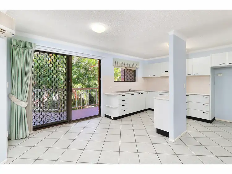 Sixth view of Homely unit listing, 4/20 Christensen Street, Yeronga QLD 4104