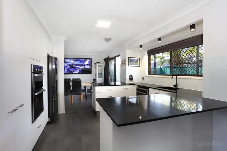10 Eacham Avenue, Coombabah QLD 4216