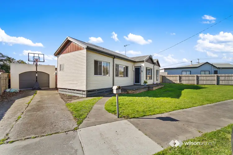Second view of Homely house listing, 2 Willis Crescent, Traralgon VIC 3844