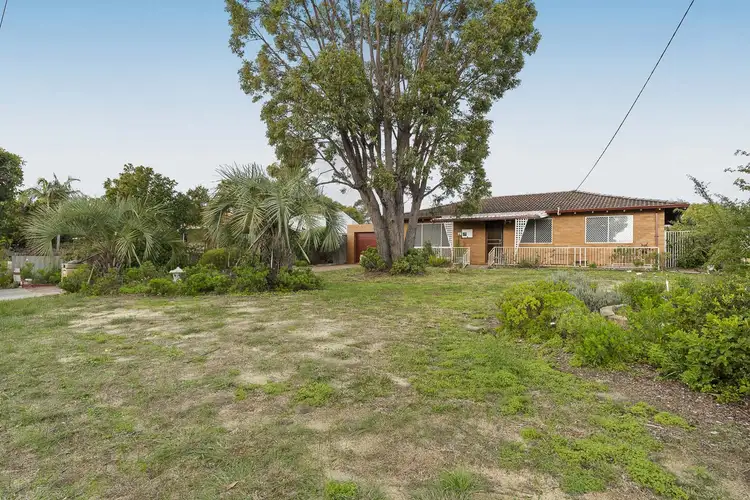 Third view of Homely house listing, 20 Durnsford Way, Camillo WA 6111