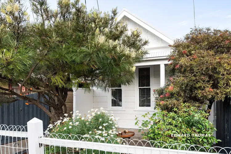 27 The Ridgeway, Kensington VIC 3031