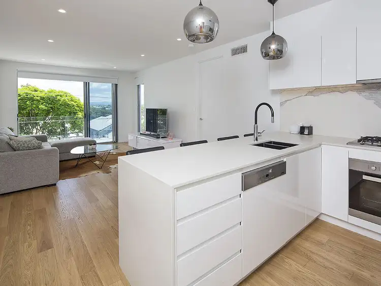 4/25 Wooloowin Avenue, Wooloowin QLD 4030
