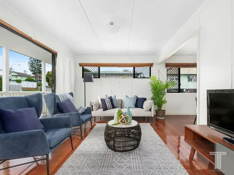 Third view of Homely house listing, 4 Dowrie Street, Upper Mount Gravatt QLD 4122
