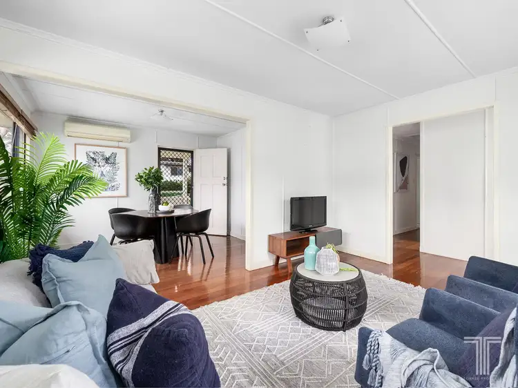 Fourth view of Homely house listing, 4 Dowrie Street, Upper Mount Gravatt QLD 4122