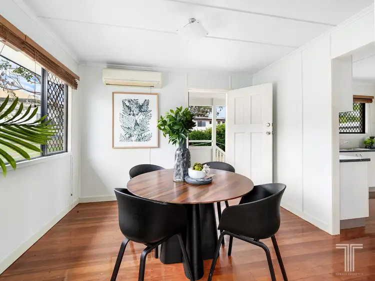 Sixth view of Homely house listing, 4 Dowrie Street, Upper Mount Gravatt QLD 4122