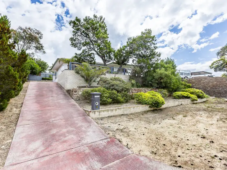3 Galleon Road, Beldon WA 6027