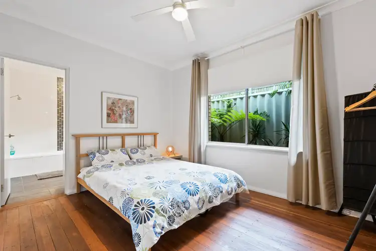 Sixth view of Homely house listing, 8 Gellibrand Road, Orelia WA 6167