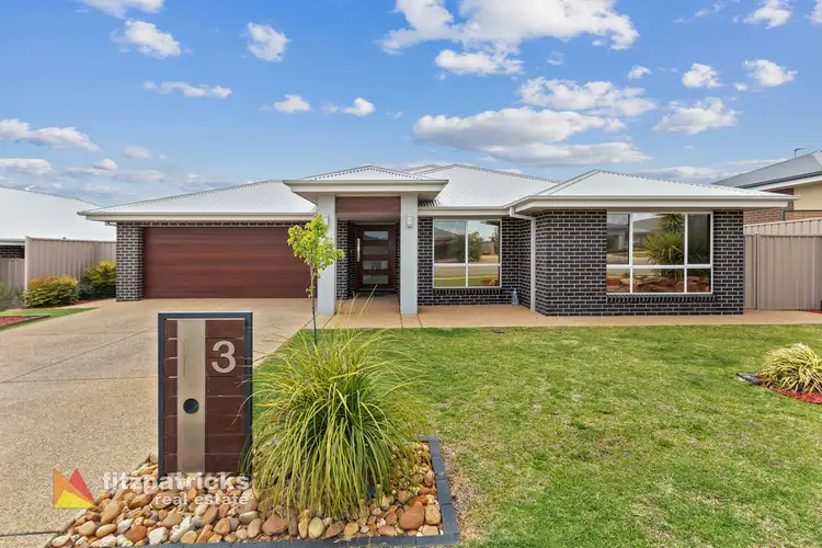 3 Whitten Avenue, Boorooma NSW 2650