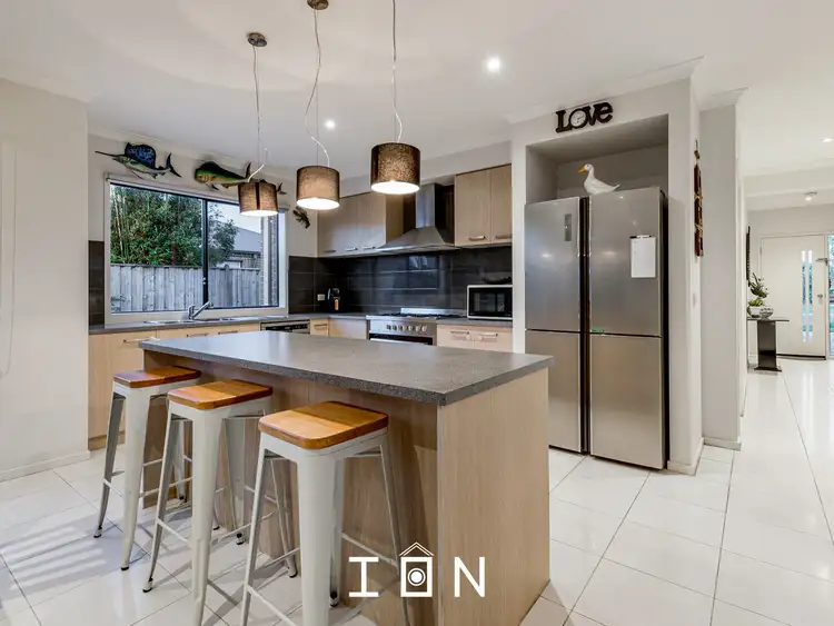 Sixth view of Homely house listing, 8 Lindwall Drive, Cranbourne West VIC 3977