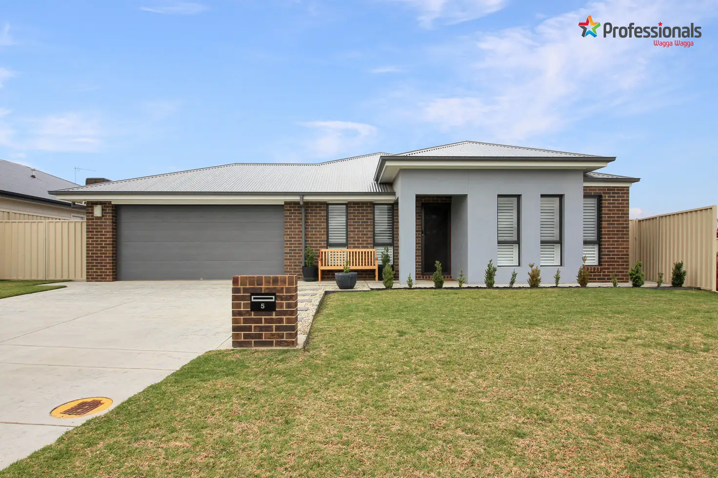 Main view of Homely house listing, 5 Wallaby Street, Gobbagombalin NSW 2650