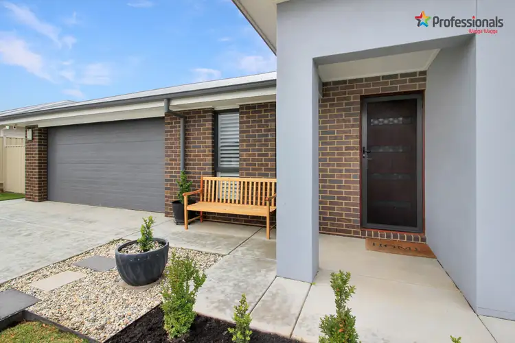 Second view of Homely house listing, 5 Wallaby Street, Gobbagombalin NSW 2650