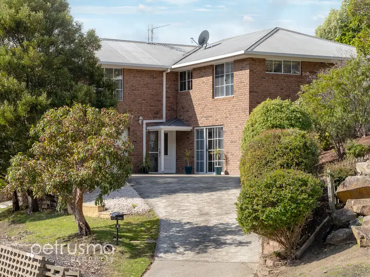 1 Beneve Court, Montrose TAS 7010