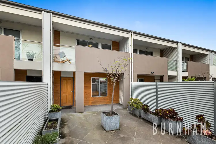 4/92 Ballarat Road, Maidstone VIC 3012