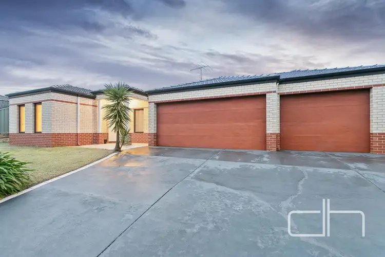 Main view of Homely house listing, 332 Kingsway, Landsdale WA 6065