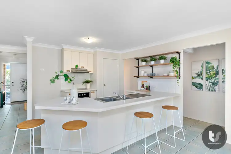 Sixth view of Homely house listing, 7 Sylvia Court, Capalaba QLD 4157