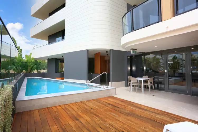 307/110-112 Frank Street, Labrador QLD 4215