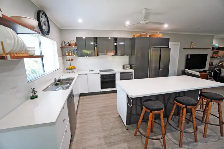 13 Wilson Street, Mareeba QLD 4880