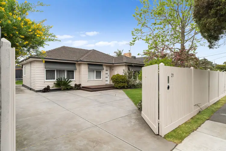 21 Chicquita Avenue, Seaford VIC 3198