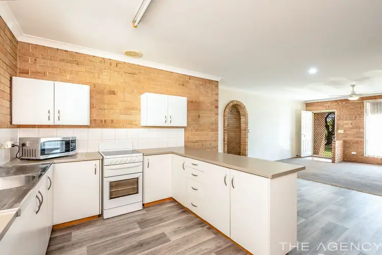 Sixth view of Homely unit listing, 2A Faranda Road, Glenfield WA 6532