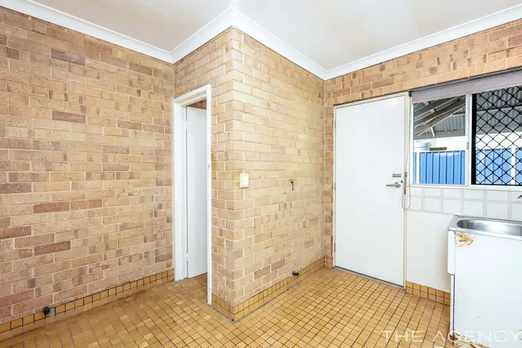 Seventh view of Homely unit listing, 2A Faranda Road, Glenfield WA 6532