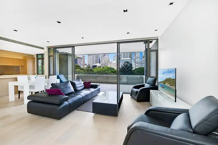 Fifth view of Homely apartment listing, 9/18 College Street, Sydney NSW 2000