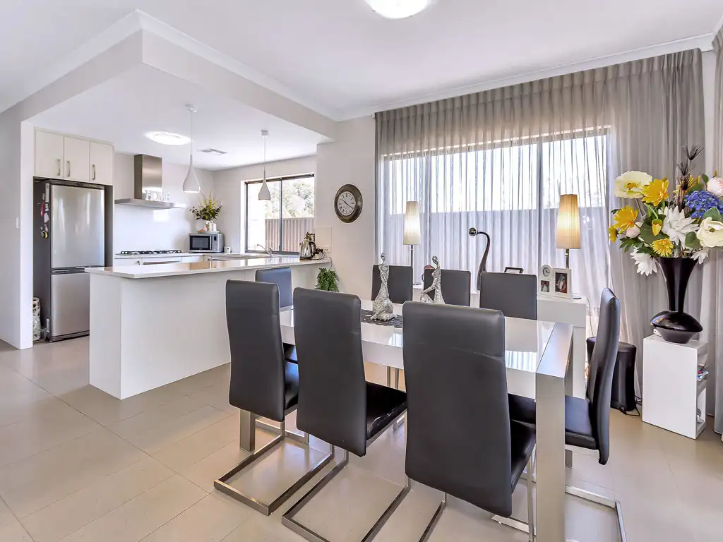 Main view of Homely house listing, 1/60 Pipeline Boulevard, Piara Waters WA 6112