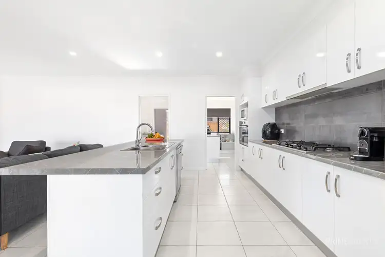 Second view of Homely house listing, 5 Louis Way, Kawungan QLD 4655