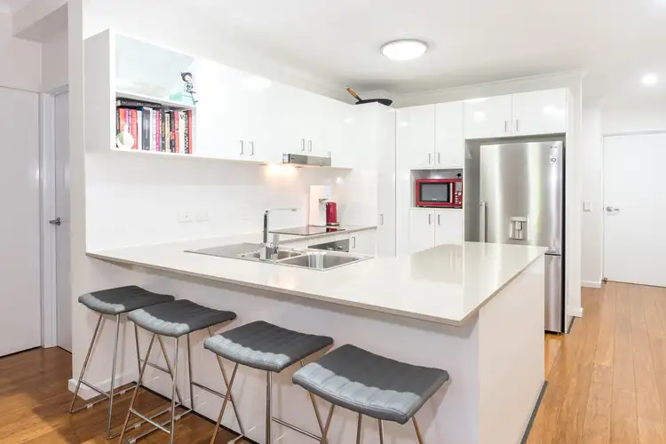 Main view of Homely unit listing, 7/48 Knowsley Street, Stones Corner QLD 4120