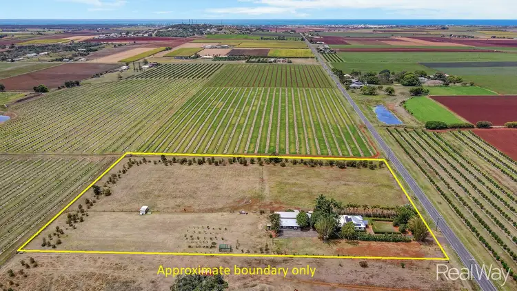 41 Windermere Road, Qunaba QLD 4670