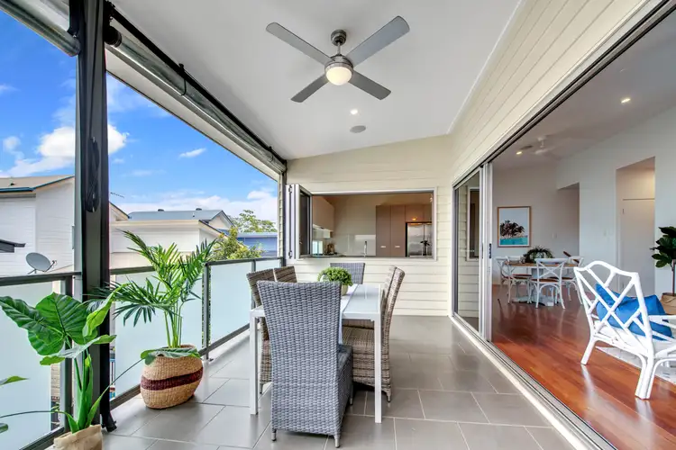 Main view of Homely townhouse listing, 19A Park Street, Hawthorne QLD 4171