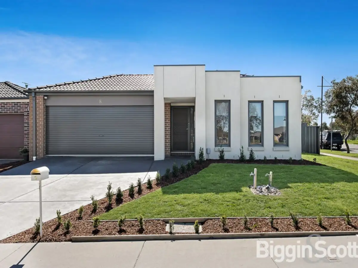 Main view of Homely house listing, 8 Blackberry Alley, Cranbourne North VIC 3977