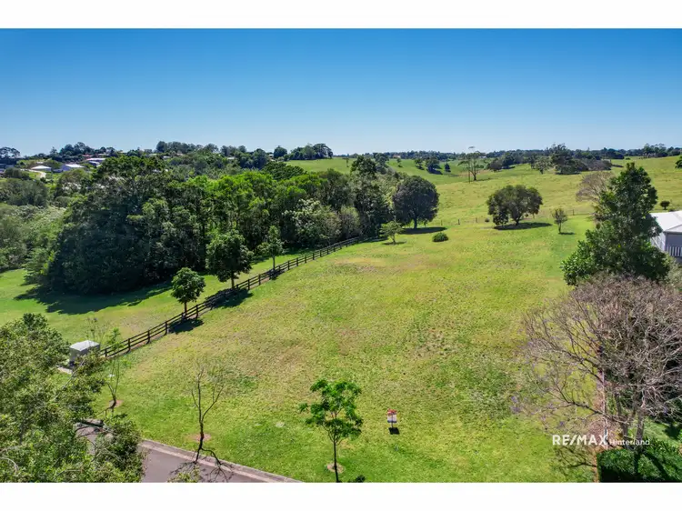 45 Avocado Lane, Maleny QLD 4552