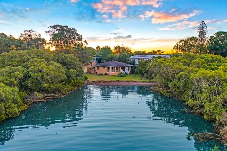 Second view of Homely house listing, 37 Erobin Street, Cleveland QLD 4163