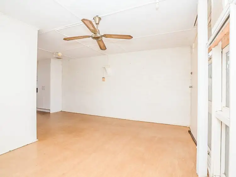 Sixth view of Homely townhouse listing, 4/2 Catamore Road, South Hedland WA 6722