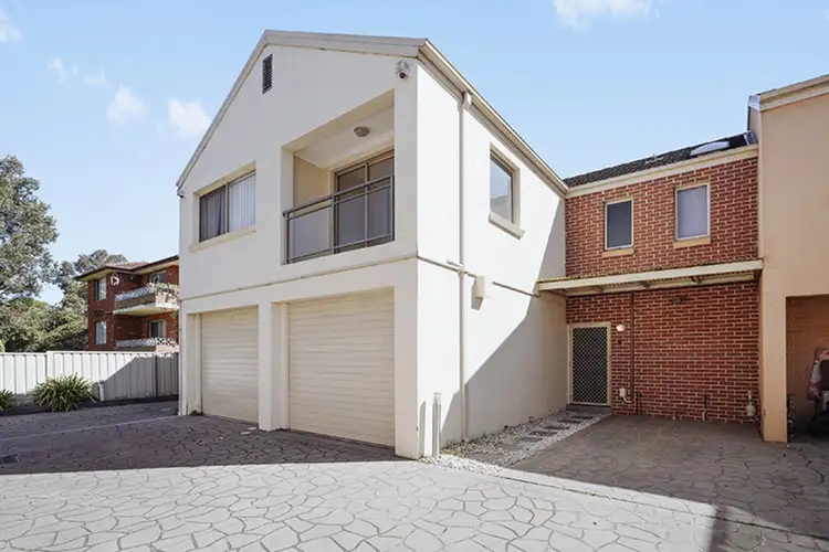 8/68 Second Avenue, Campsie NSW 2194