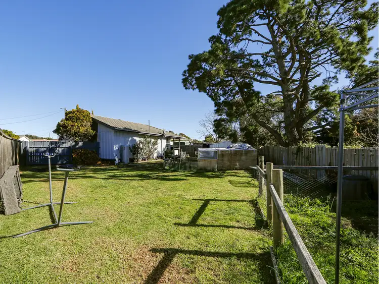 Fourth view of Homely house listing, 7 Wickham Court, Heyfield VIC 3858