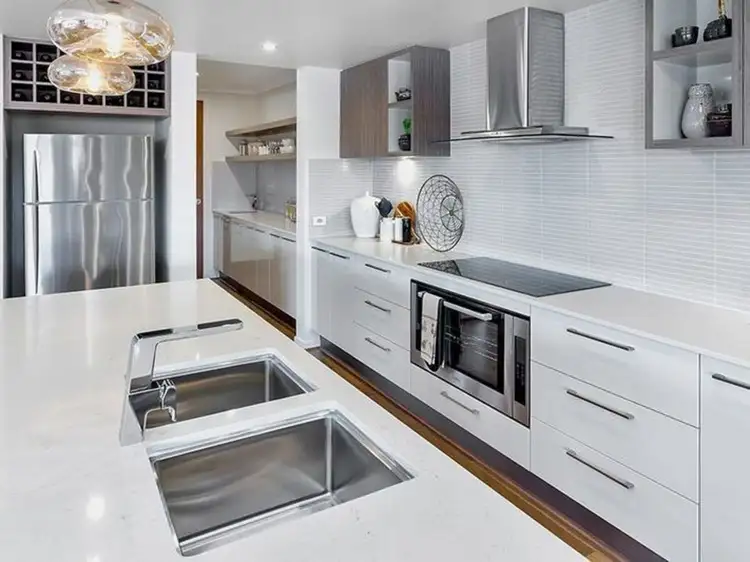 28 Harmony Crescent, South Ripley QLD 4306