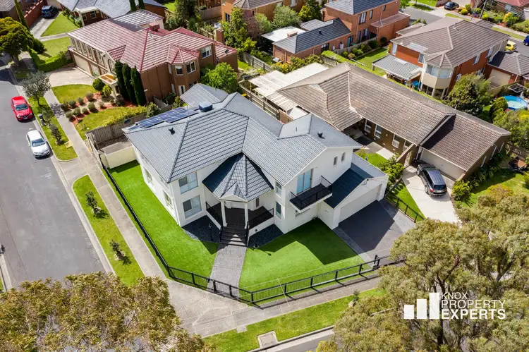 19 Cascade Drive
