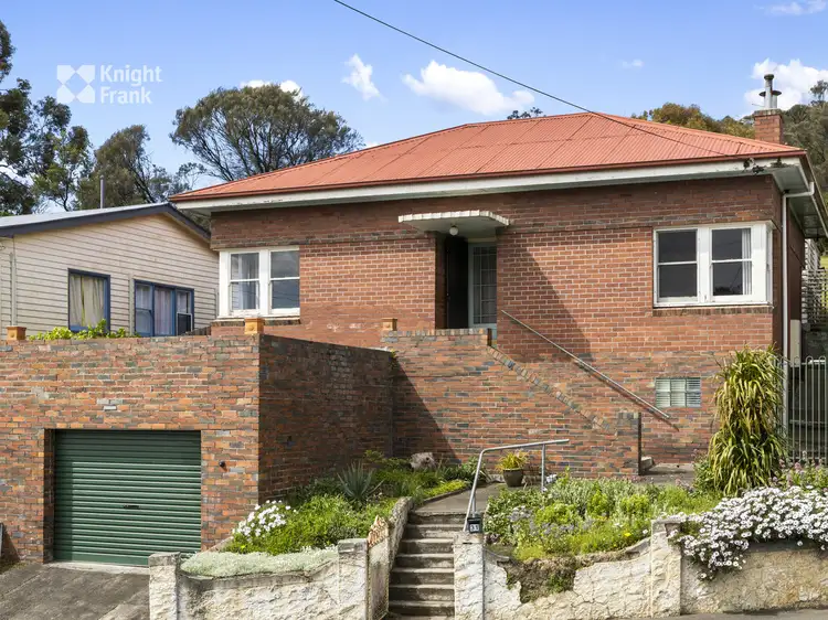 31 Oldham Avenue, New Town TAS 7008