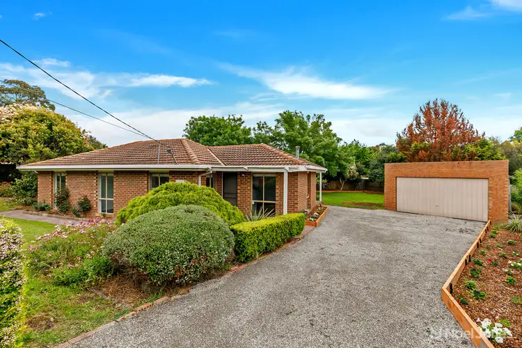 11 Trafalgar Crescent, Lilydale VIC 3140