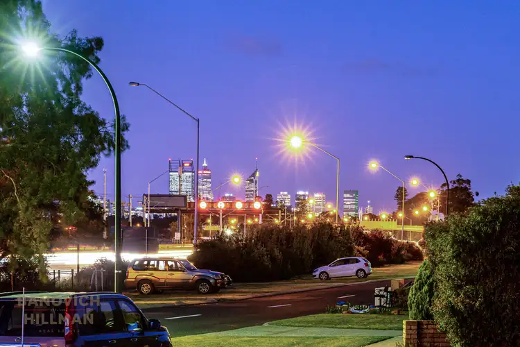 Fifth view of Homely villa listing, 2/173 Melville Parade, Como WA 6152