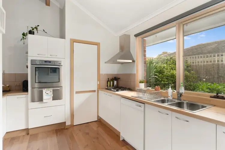 Sixth view of Homely unit listing, 4/12-14 Clarkestown Avenue, Mount Eliza VIC 3930