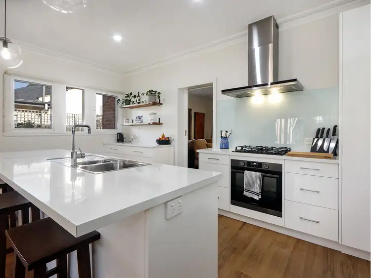 Fifth view of Homely house listing, 194 Macalister Street, Sale VIC 3850