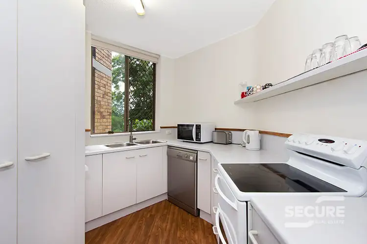 Fifth view of Homely unit listing, 2/298 Swann Road, St Lucia QLD 4067