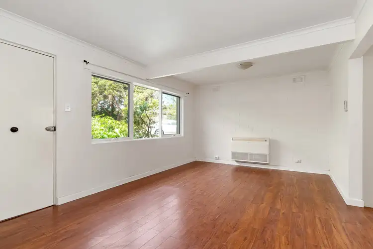 Fourth view of Homely apartment listing, 6/10-12 Mount View Court, Frankston VIC 3199