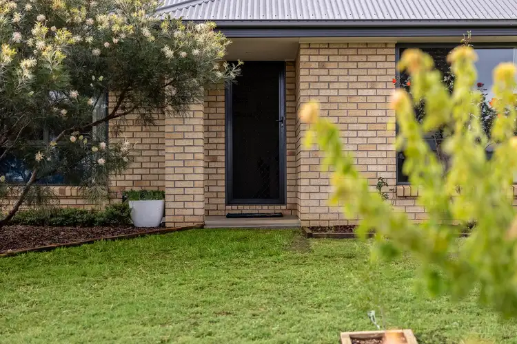 55 Edwin Street, Westbrook QLD 4350