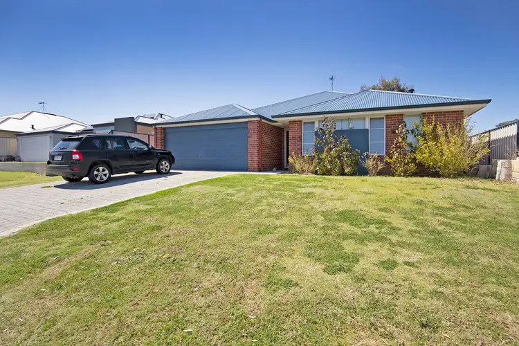 28 Highland Crescent, Meadow Springs WA 6210